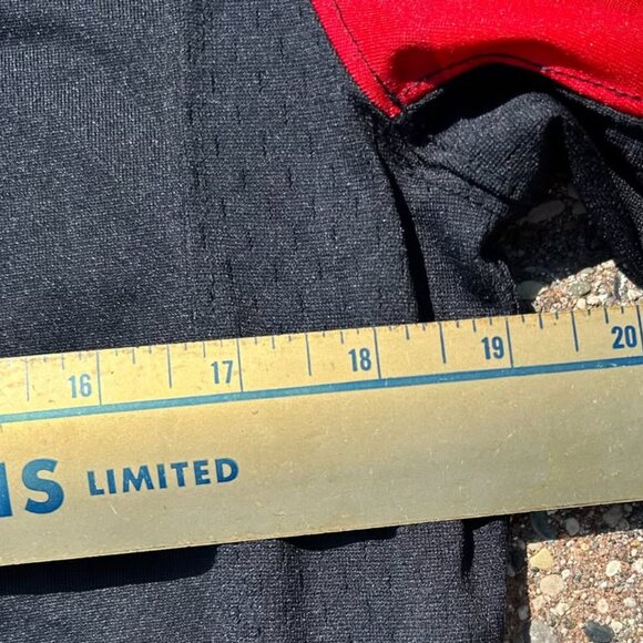 Nike 2018 Team Canada IIHF Olympic Hockey Jersey Women's L - Picture 7 of 9